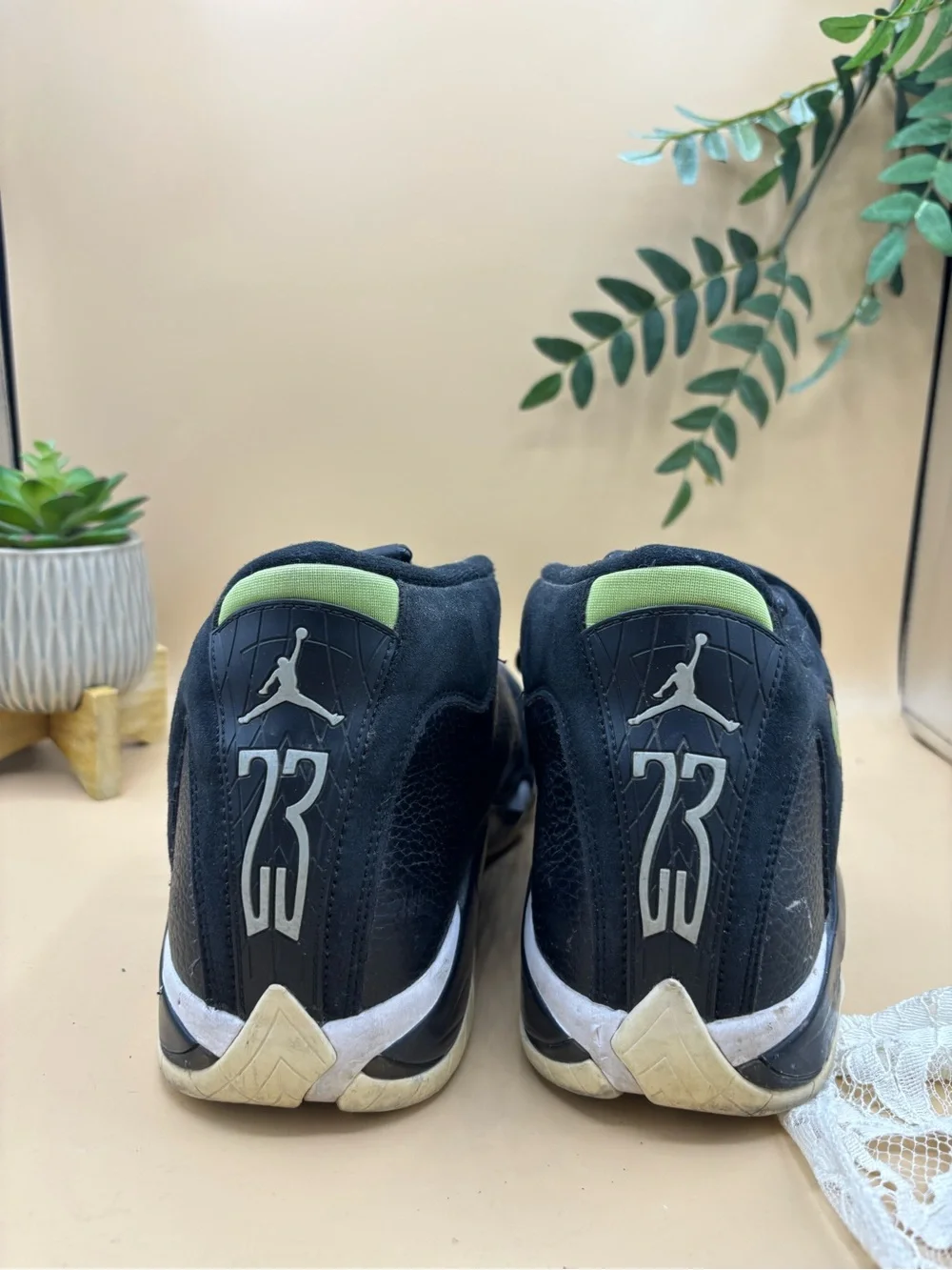 Air Jordan 14 Retro Indiglo 2016 Men’s Size 10